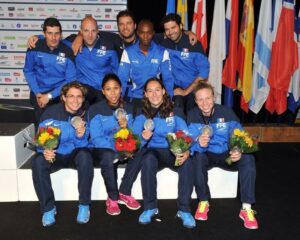 Gaëlle et Ysaora en bronze avec l'équipe de France